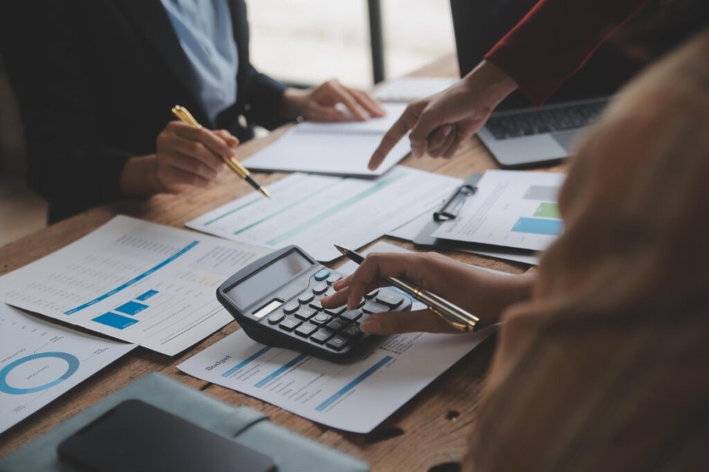 Dobór odpowiedniego oprogramowania księgowego jest fundamentem efektywnego zarządzania finansami